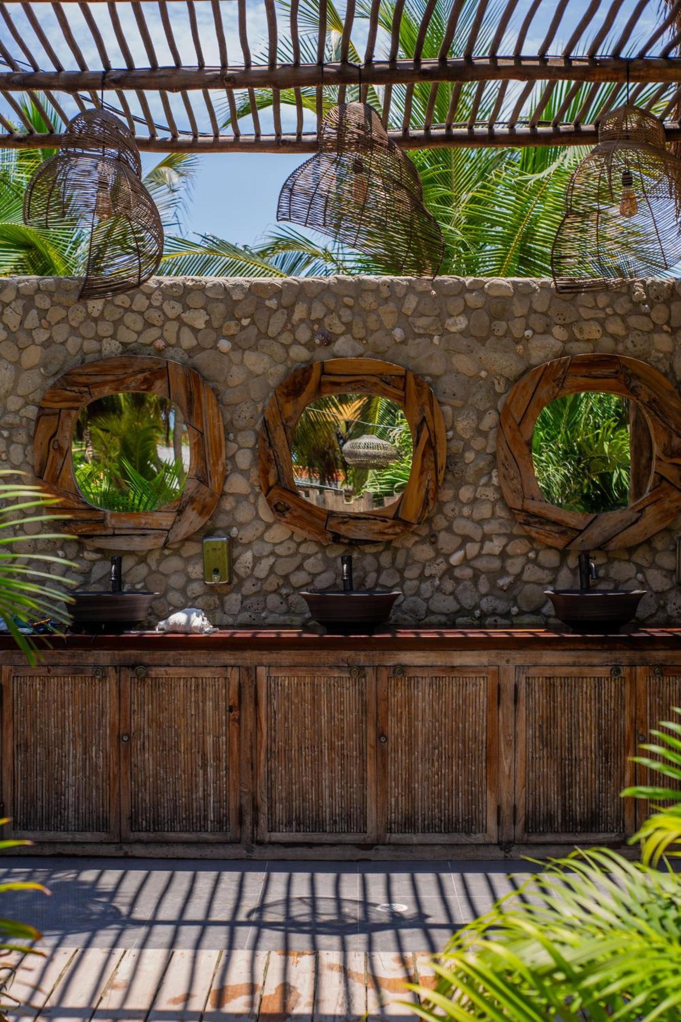 Palmarito Beach Hotel Тиера Бомба Екстериор снимка