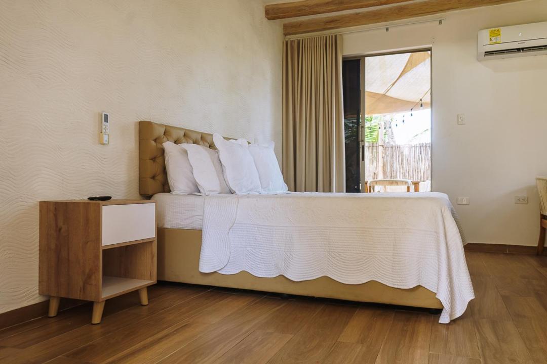 Palmarito Beach Hotel Тиера Бомба Екстериор снимка