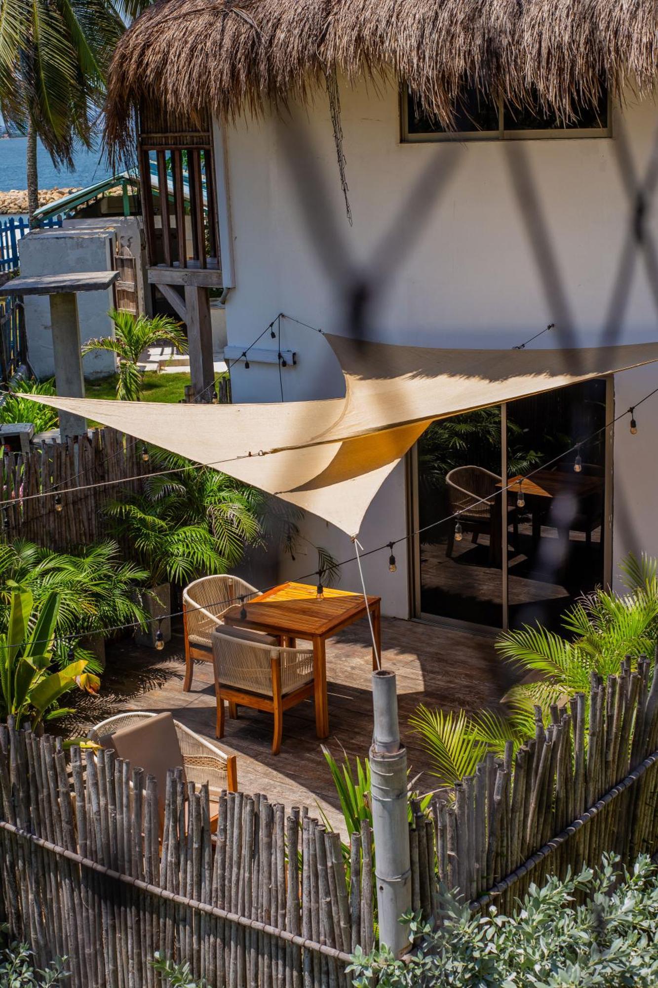 Palmarito Beach Hotel Тиера Бомба Екстериор снимка
